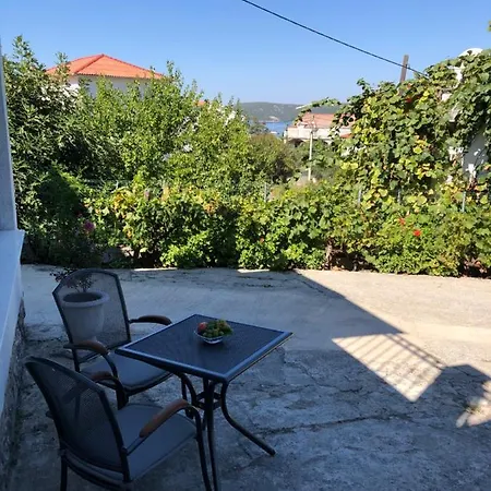 Kate Rab Apartment Supetarska Draga
