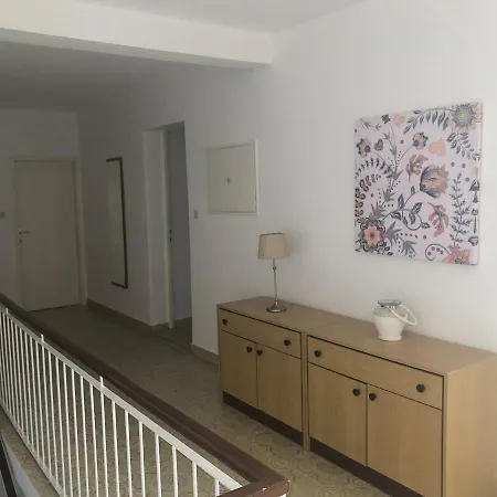 Kate Rab Apartment *